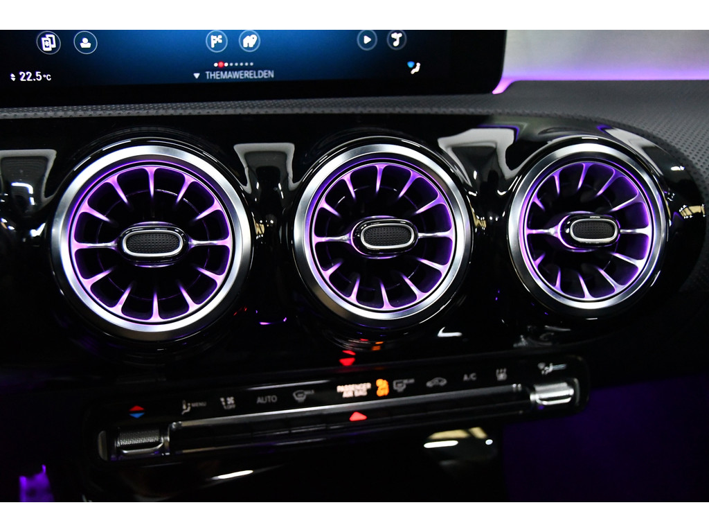 Mercedes-Benz CLA-klasse 250 e AMG Line Line Pano Sfeer Cam Keyless 11