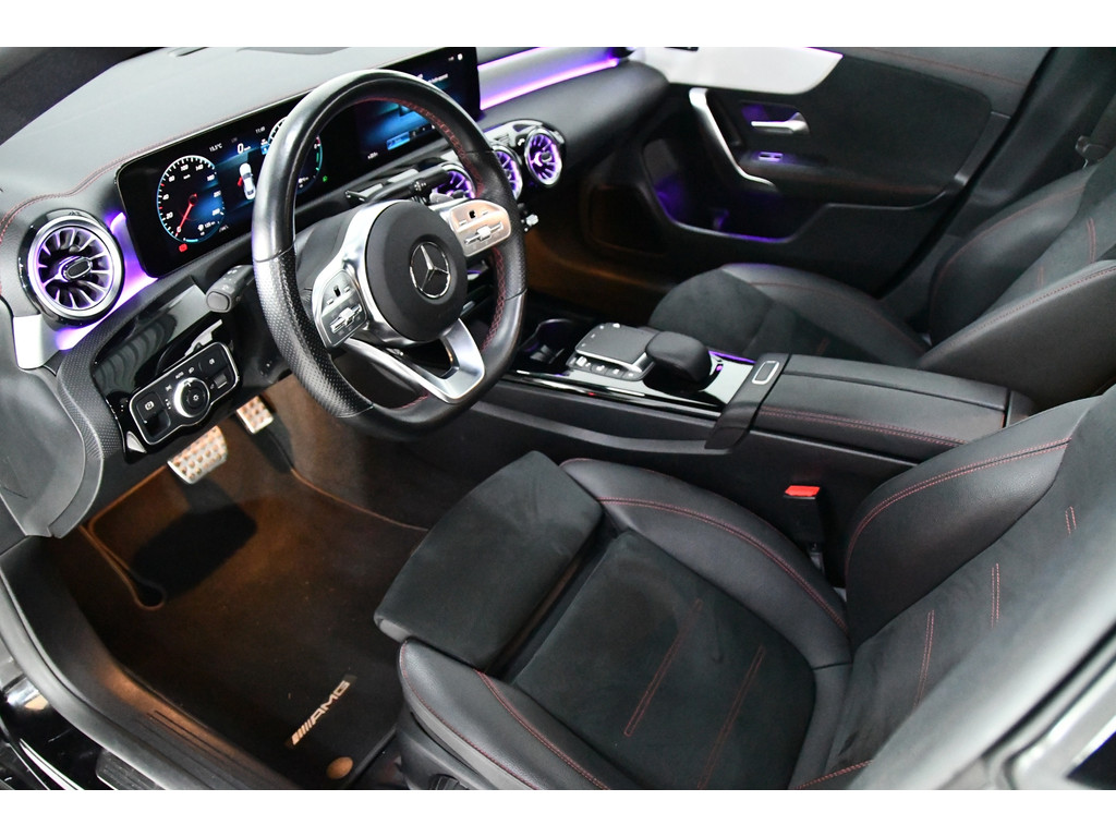 Mercedes-Benz CLA-klasse 250 e AMG Line Line Pano Sfeer Cam Keyless 4