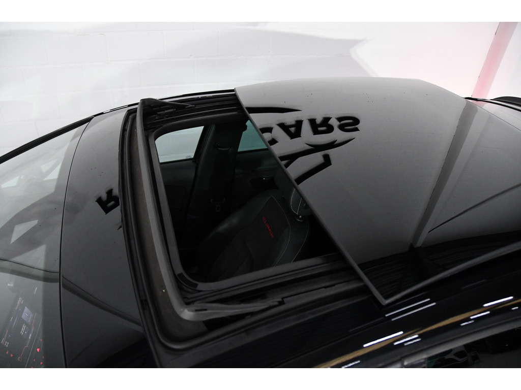 Seat Leon 2.0 TSI CUPRA 300 2