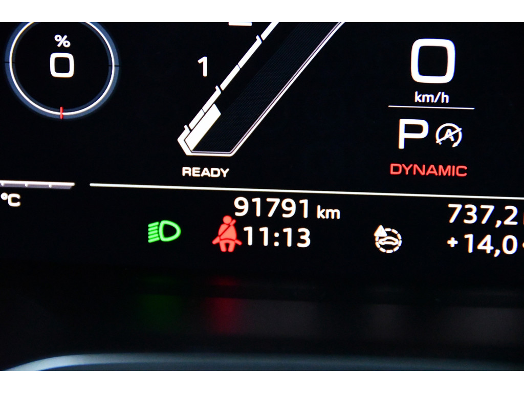 Audi Q3 Sportback 2.5 TFSI RSQ3 Pano*RS Seat*360 Cam*Memory*Sonos 16