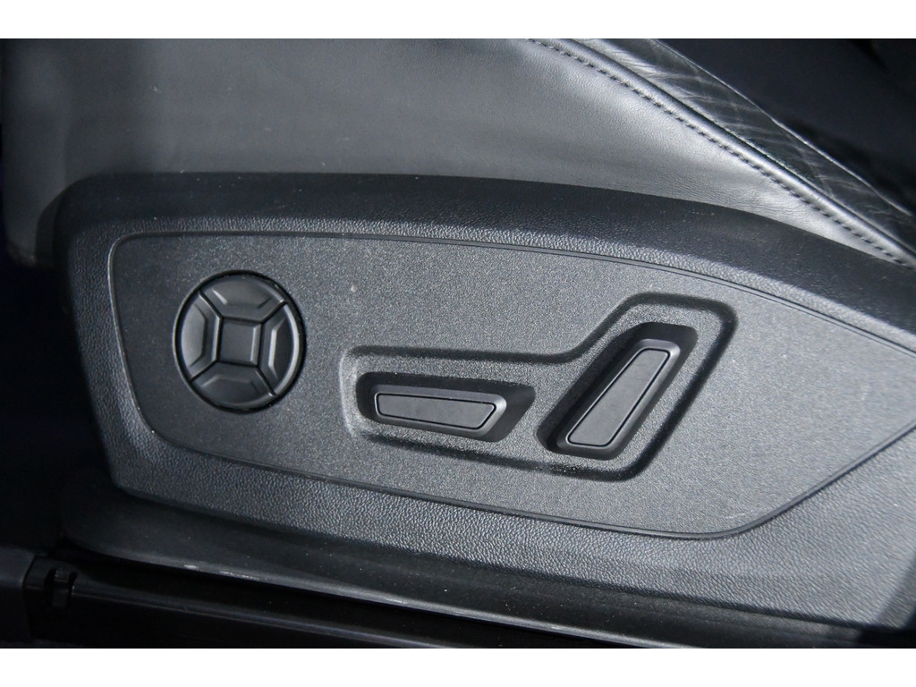 Audi Q3 Sportback 2.5 TFSI RSQ3 Pano*RS Seat*360 Cam*Memory*Sonos 7