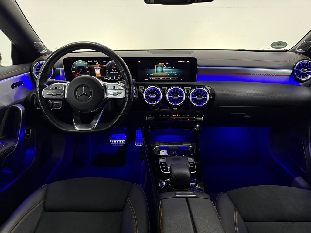 Mercedes-Benz CLA 220 AMG-line Edition 1 Night*Burmester*Cam*Sfeer 8