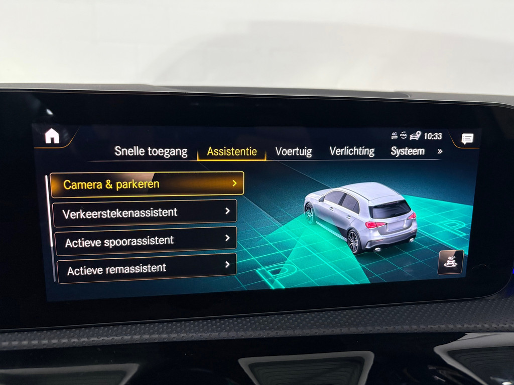 Mercedes-Benz A-klasse AMG 35 4MATIC Premium Plus Pano Burmester 17