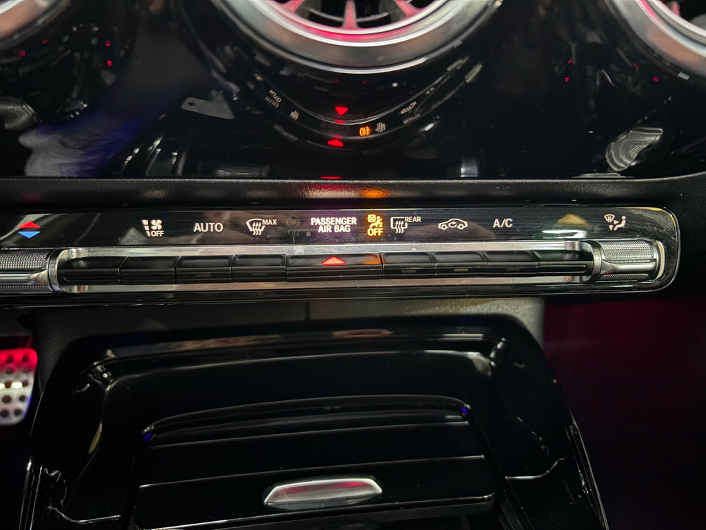 Mercedes-Benz A-klasse AMG 35 4MATIC Premium Plus Pano Burmester 20