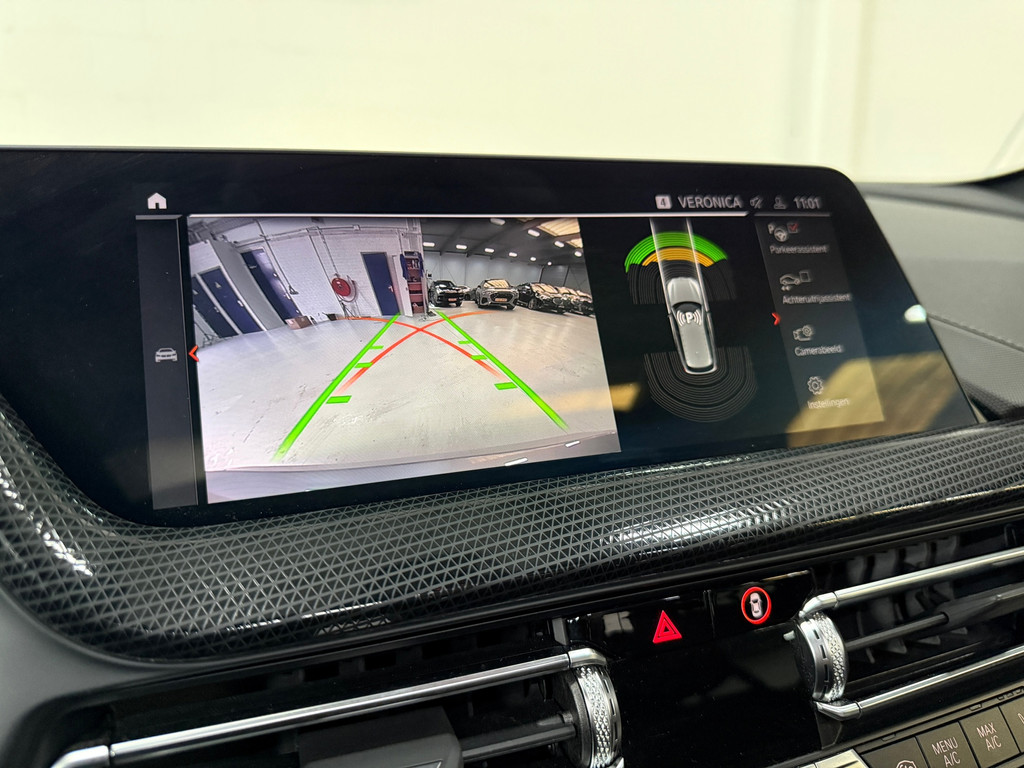 BMW 1-serie 118i HUD Led Keyless Memory leer 15