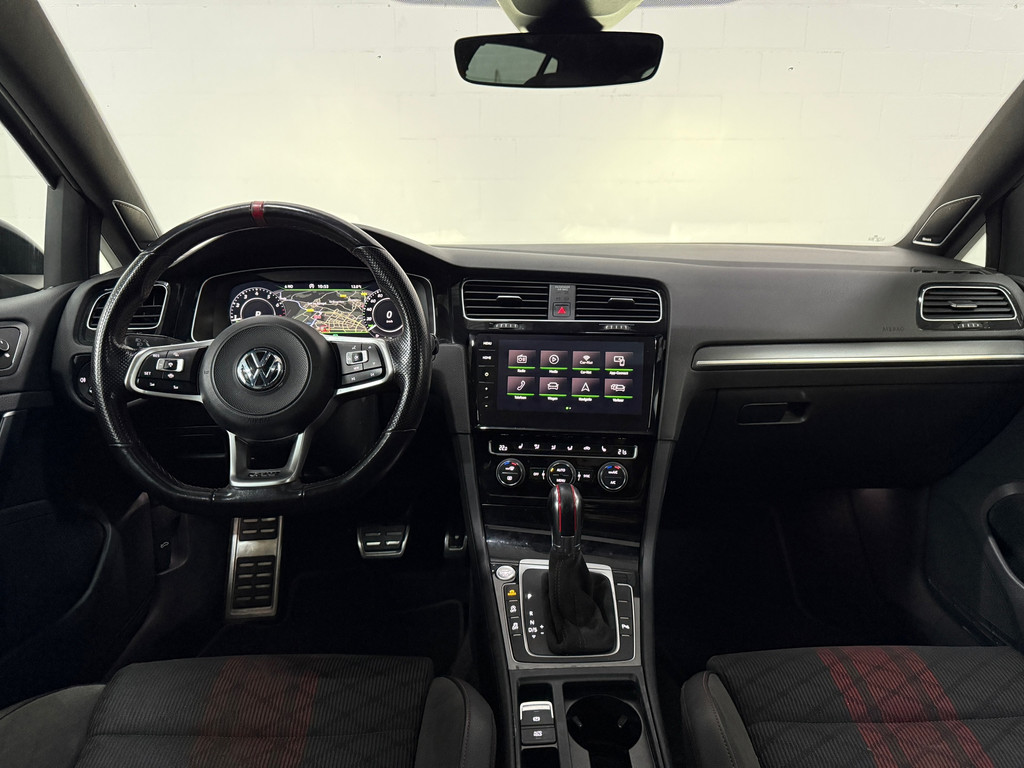 Volkswagen Golf 2.0 TSI GTI TCR Pano*Akrapovic*Cam 12