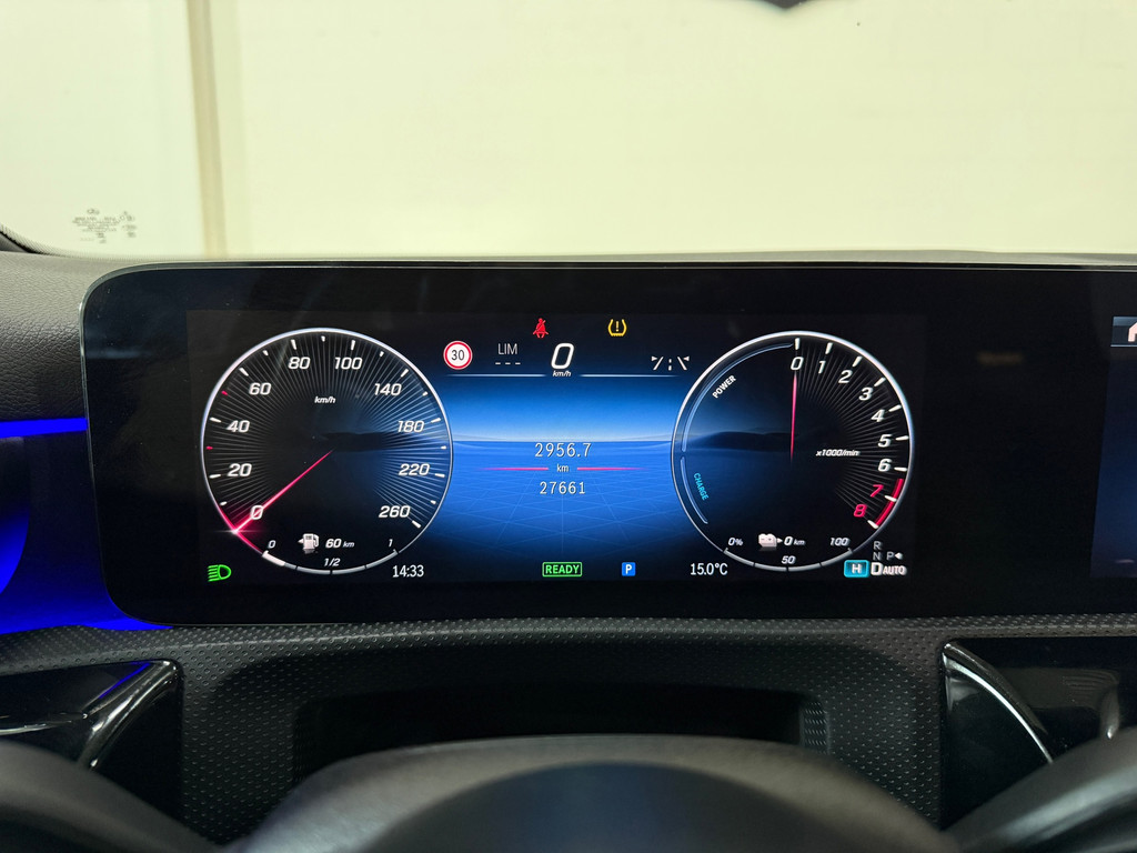 Mercedes-Benz A-klasse 250 e Star Edition Luxury Line Pano*360Cam*Keyless 12