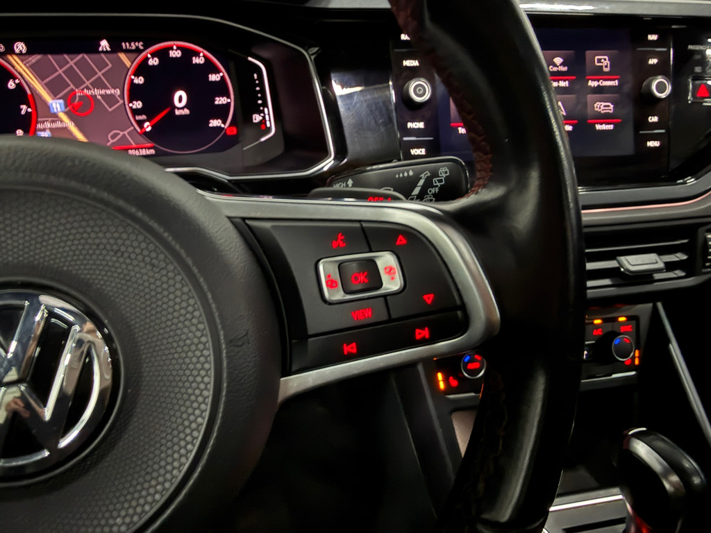 Volkswagen POLO 2.0 TSI GTI Pano*keyless*Cam 11