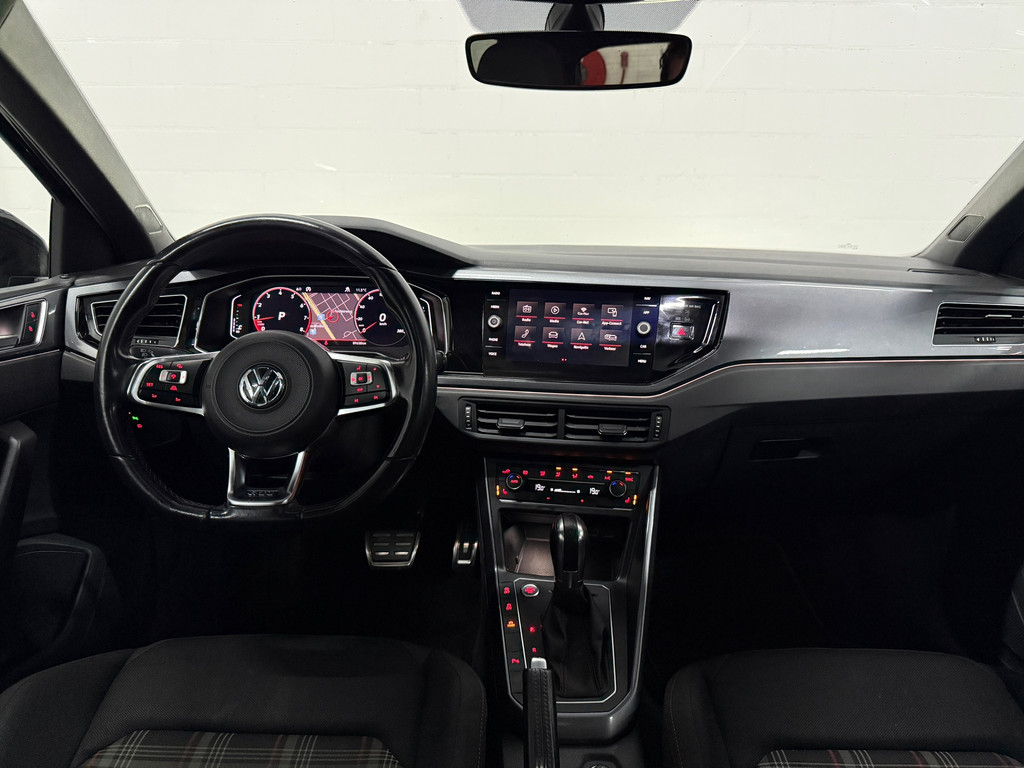 Volkswagen POLO 2.0 TSI GTI Pano*keyless*Cam 12
