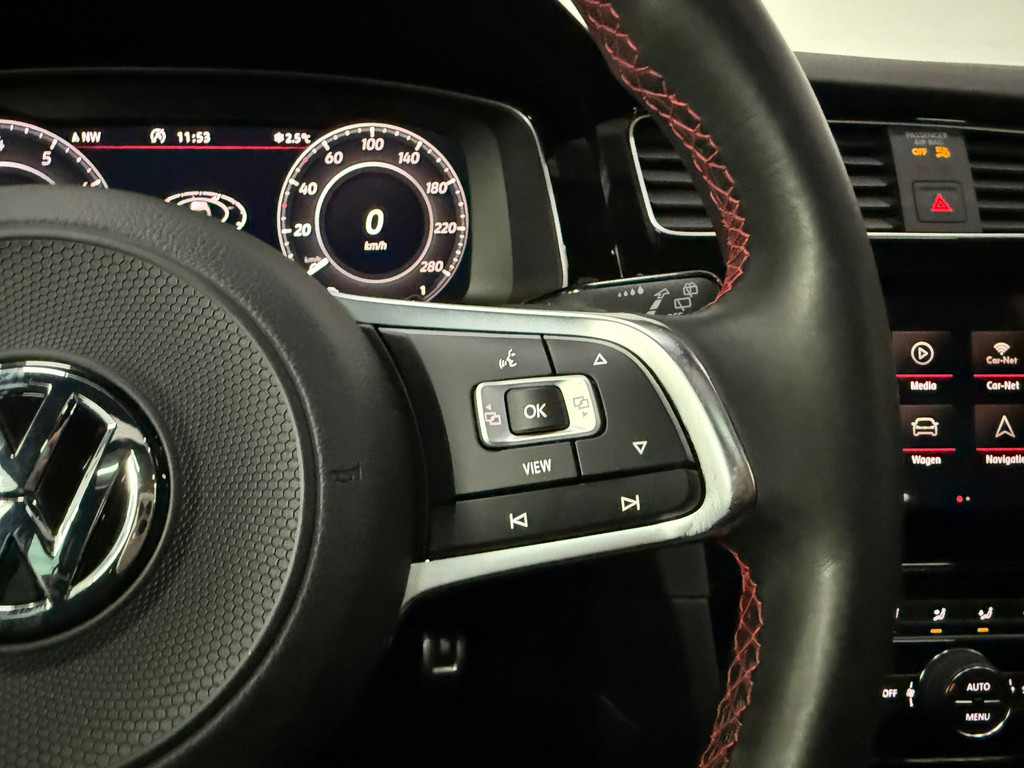 Volkswagen GOLF 2.0 TSI GTI Performance 13