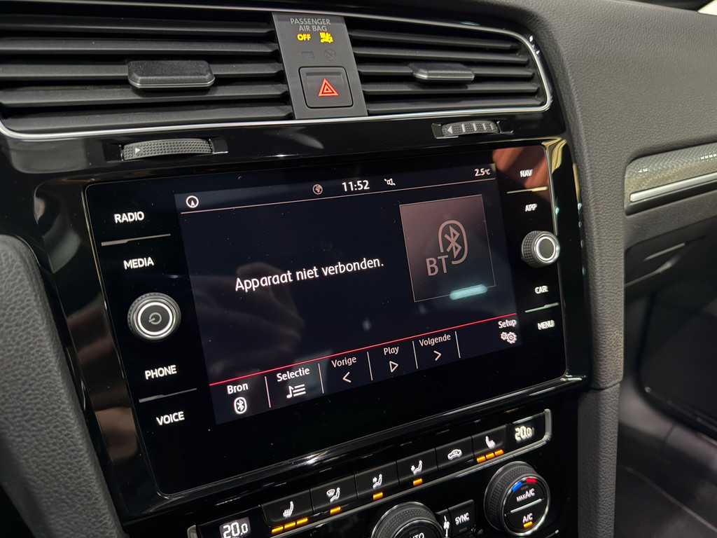 Volkswagen GOLF 2.0 TSI GTI Performance 14