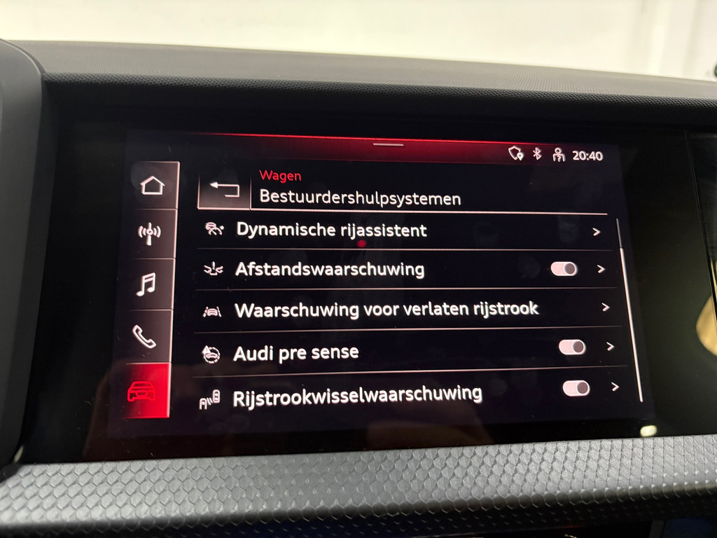 Audi A1 Sportback 35TFSI 1.5 S-Line FULL OPTIONS 14