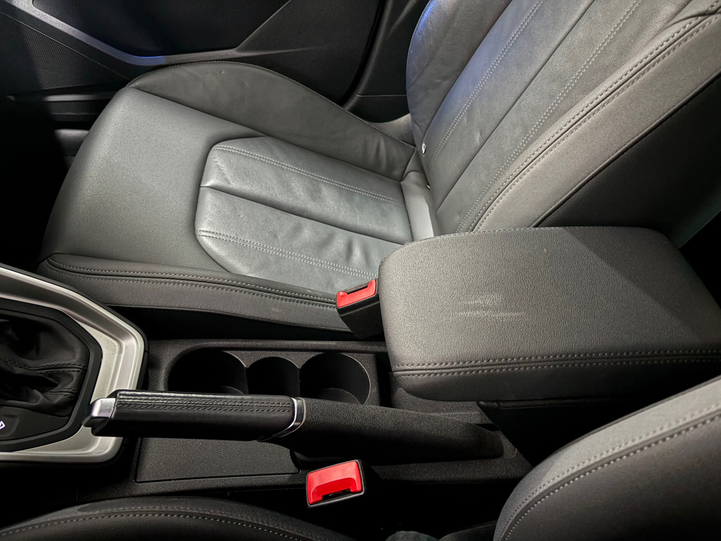 Audi A1 Sportback 35TFSI 1.5 S-Line FULL OPTIONS 18