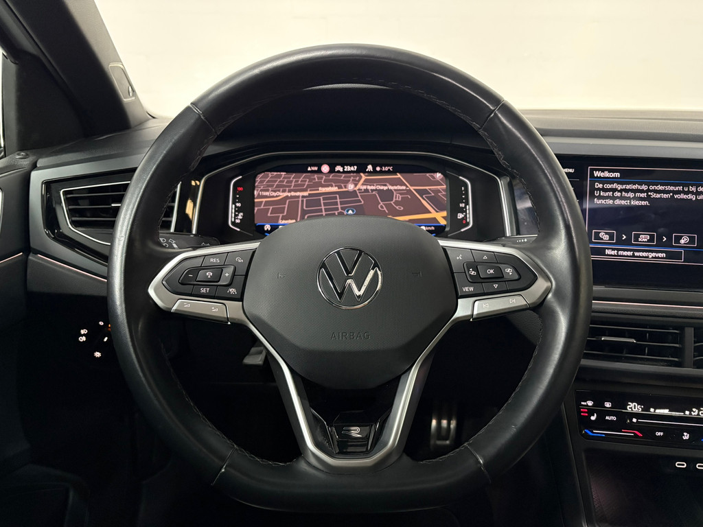 Volkswagen Taigo 1.5 TSI R-Line, BOMVOL, Pano, Beats audio 10