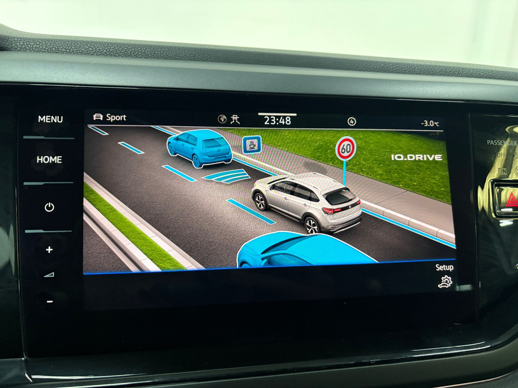 Volkswagen Taigo 1.5 TSI R-Line, BOMVOL, Pano, Beats audio 19