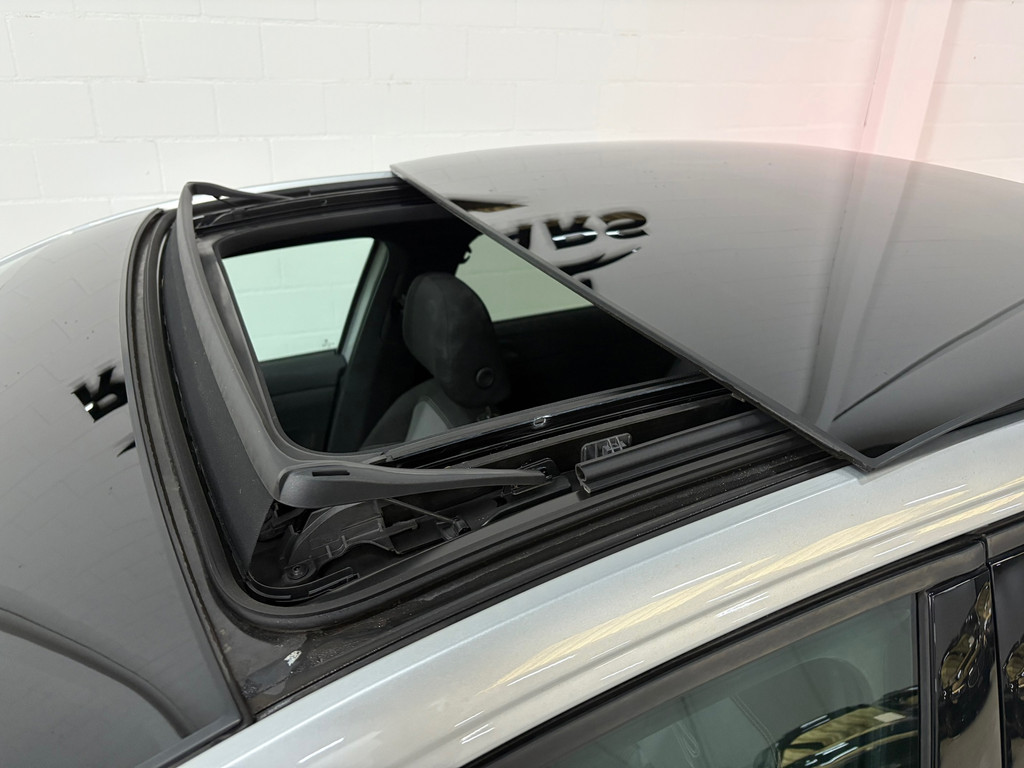 Volkswagen Taigo 1.5 TSI R-Line, BOMVOL, Pano, Beats audio 2