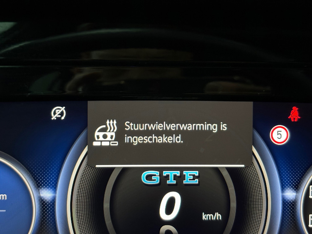 Volkswagen Golf 1.4 eHybrid GTE Pano*Sfeer*keyless* 19