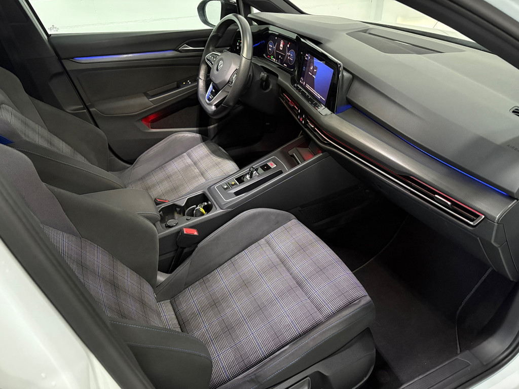 Volkswagen Golf 1.4 eHybrid GTE Pano*Sfeer*keyless* 6