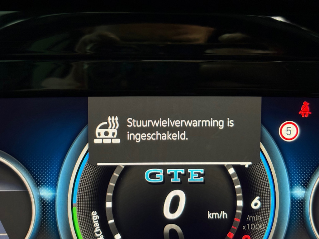 Volkswagen Golf 1.4 eHybrid GTE Pano*Sfeer*keyless* 12