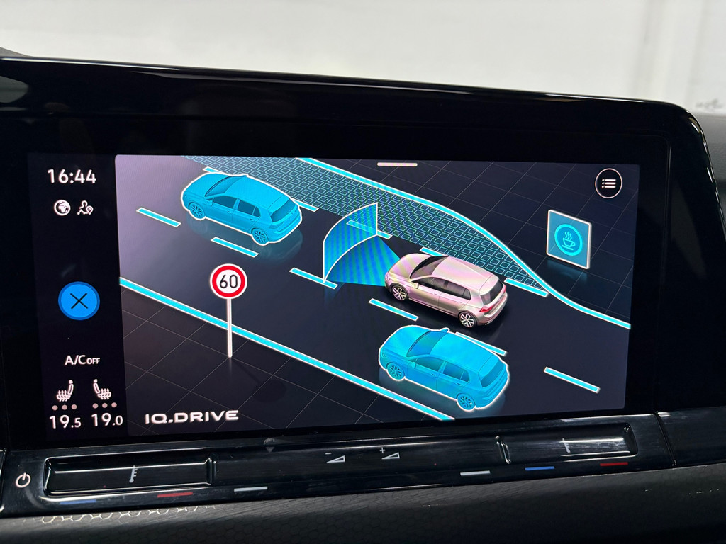 Volkswagen Golf 1.4 eHybrid GTE Pano*Sfeer*keyless* 18