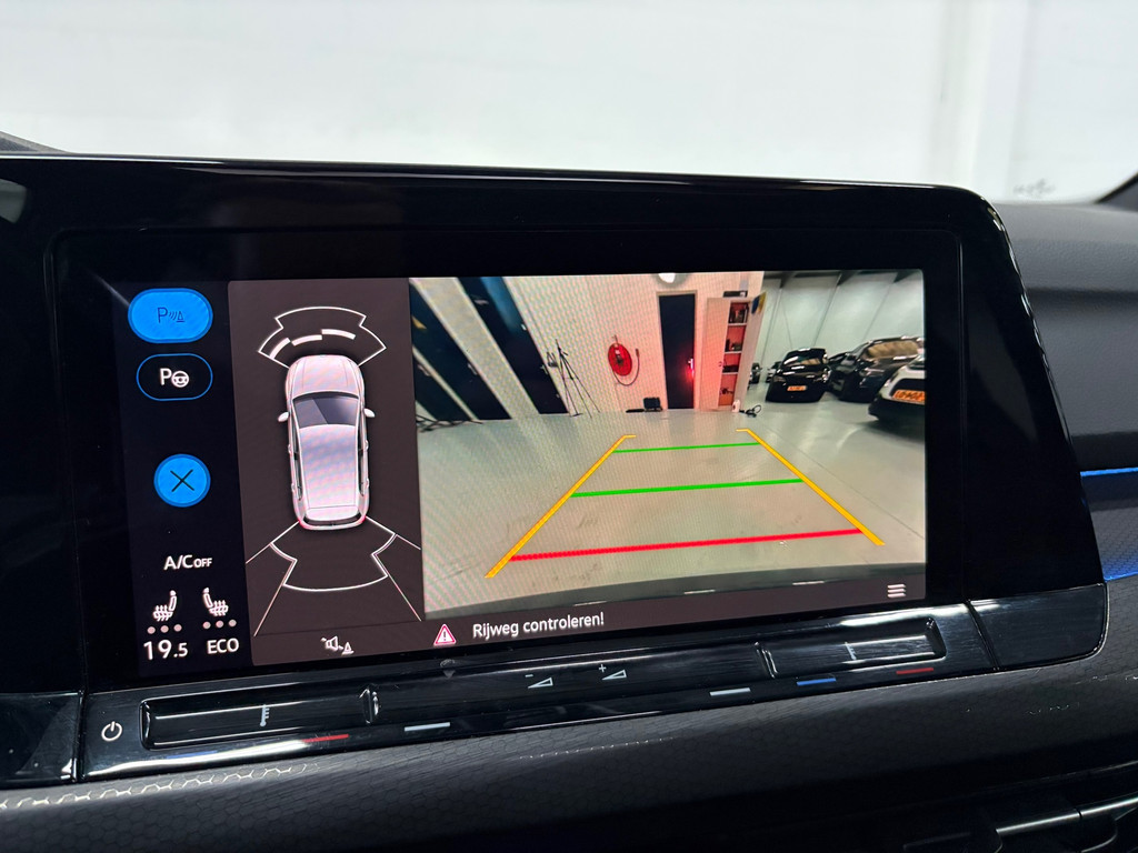 Volkswagen Golf 1.4 eHybrid GTE Pano*Sfeer*keyless* 23