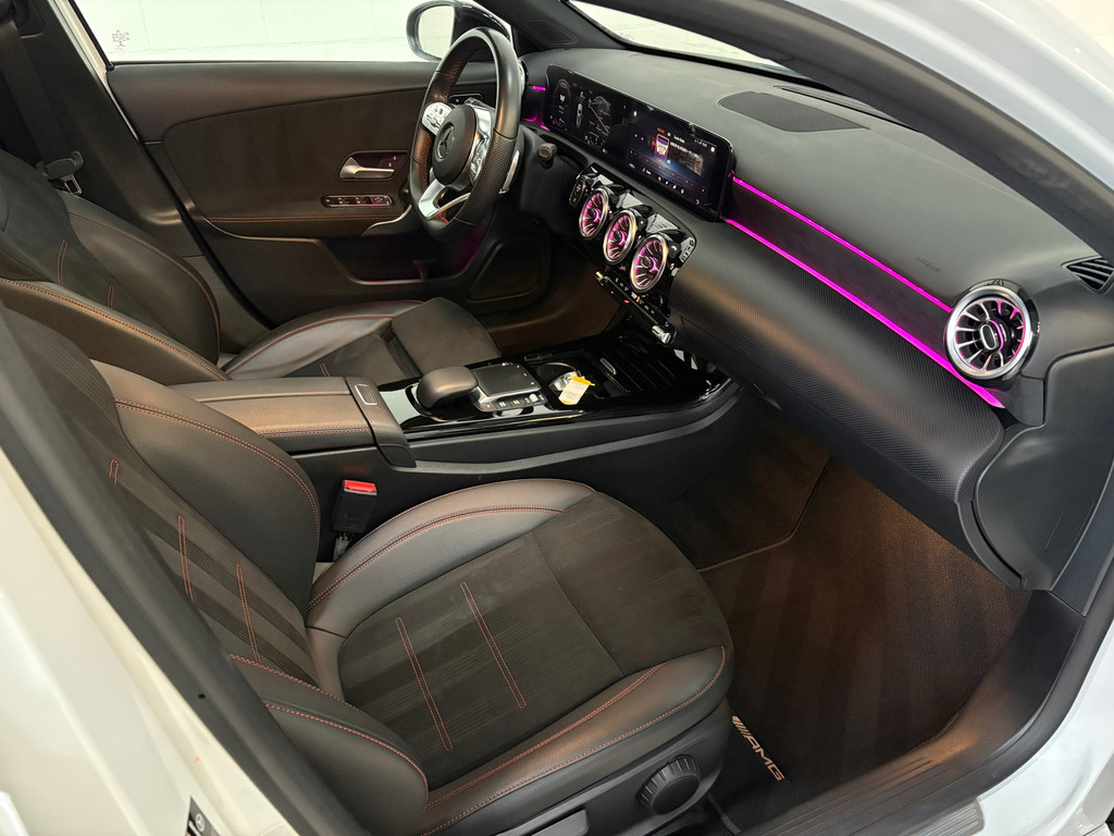 Mercedes-Benz A-klasse 180 AMG Line*Sfeer*Pano*Cam 5