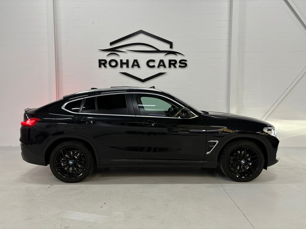 BMW X4 XDrive20i High Executive M-pakket HUD Pano 11