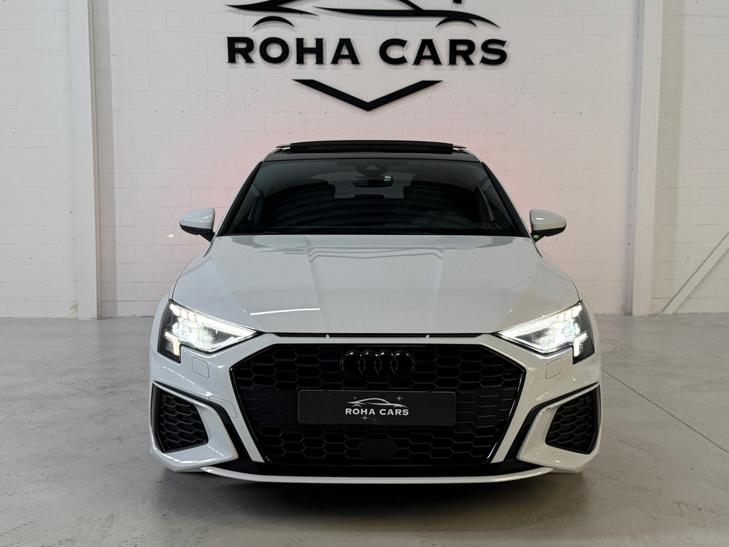 Audi A3 Sportback 40 TFSI e Advanced edition Pano S-line 1