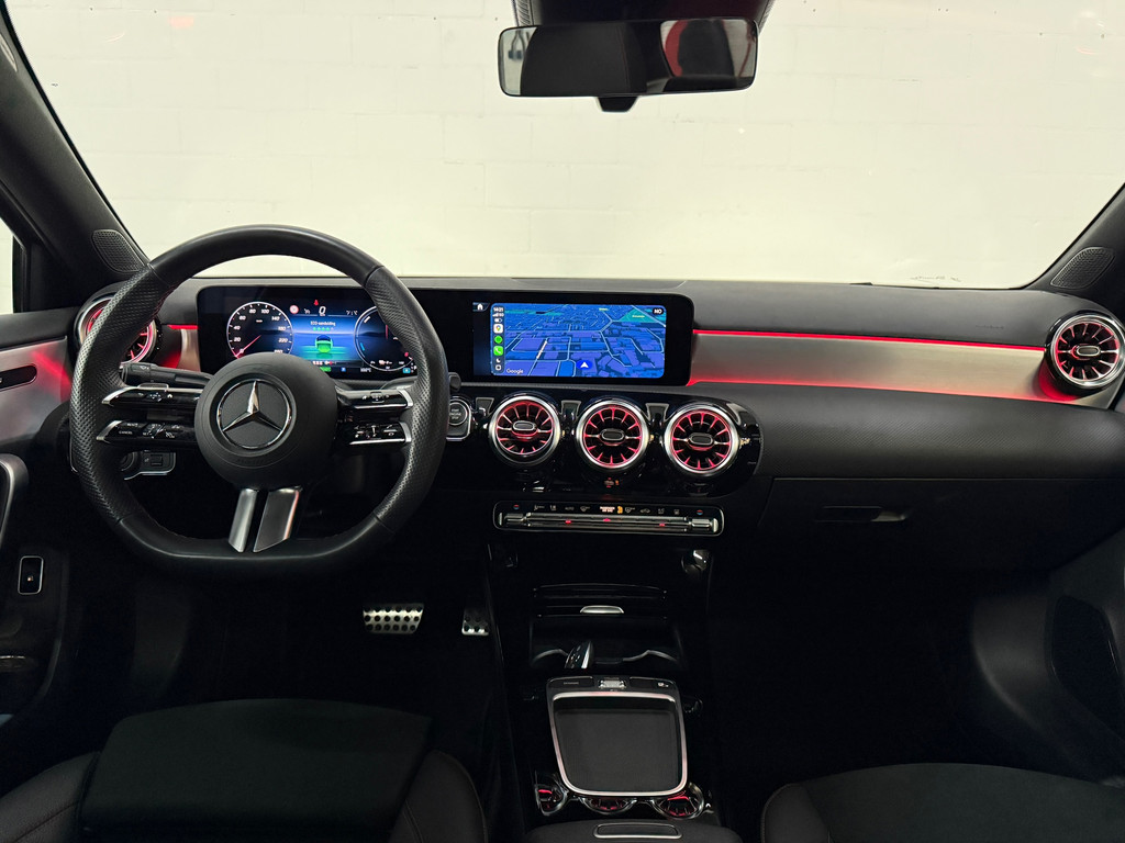 Mercedes-Benz A-klasse 250e AMG Line, Full options, Pano, Nightpack, NL auto 5