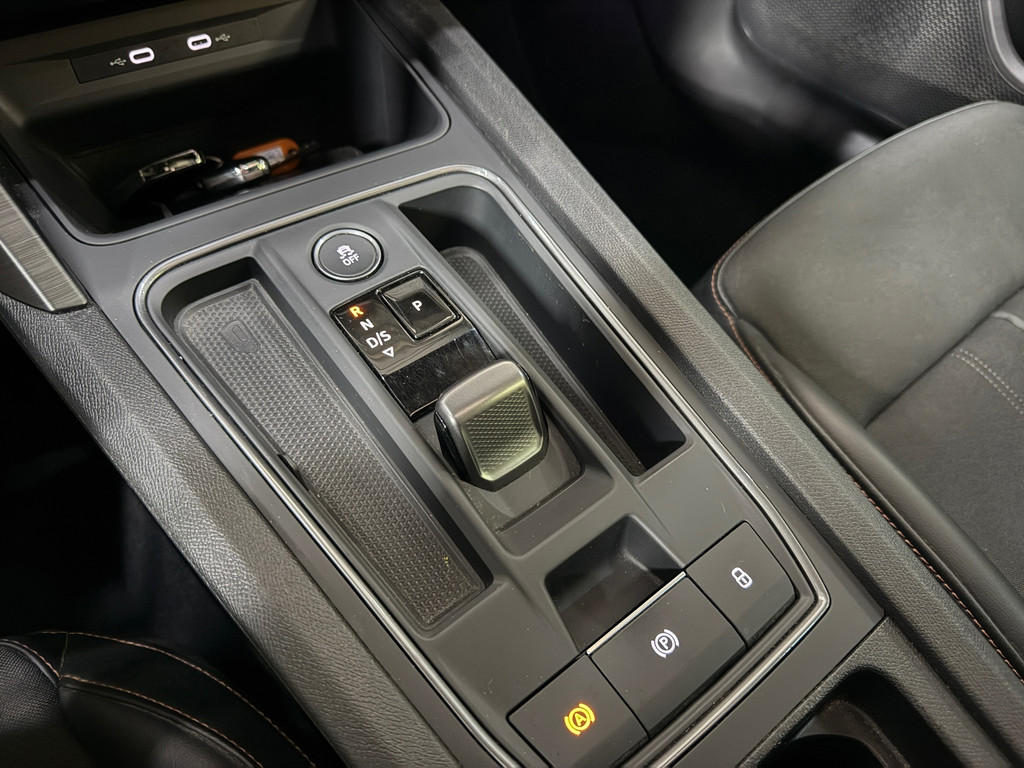 Cupra Leon Sportstourer 1.4 e-Hybrid VZ Copper Edition, Pano, Full Options 8