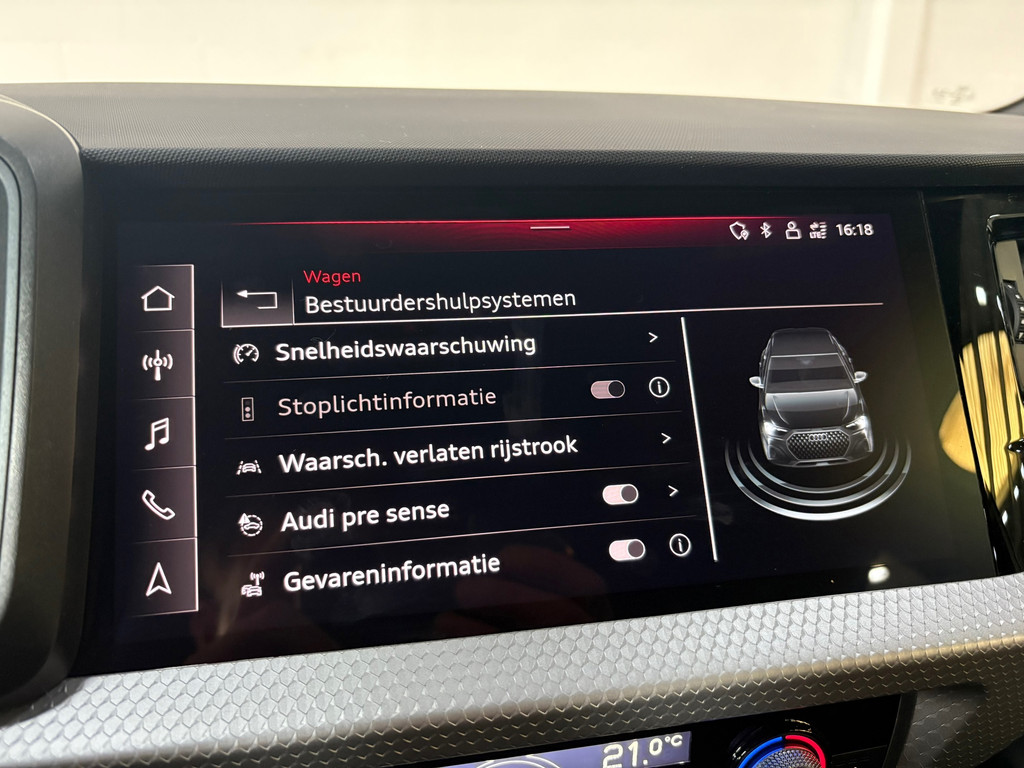 Audi A1 Allstreet 30 TFSI Advanced edition, Navi, Blackline, Automaat 14