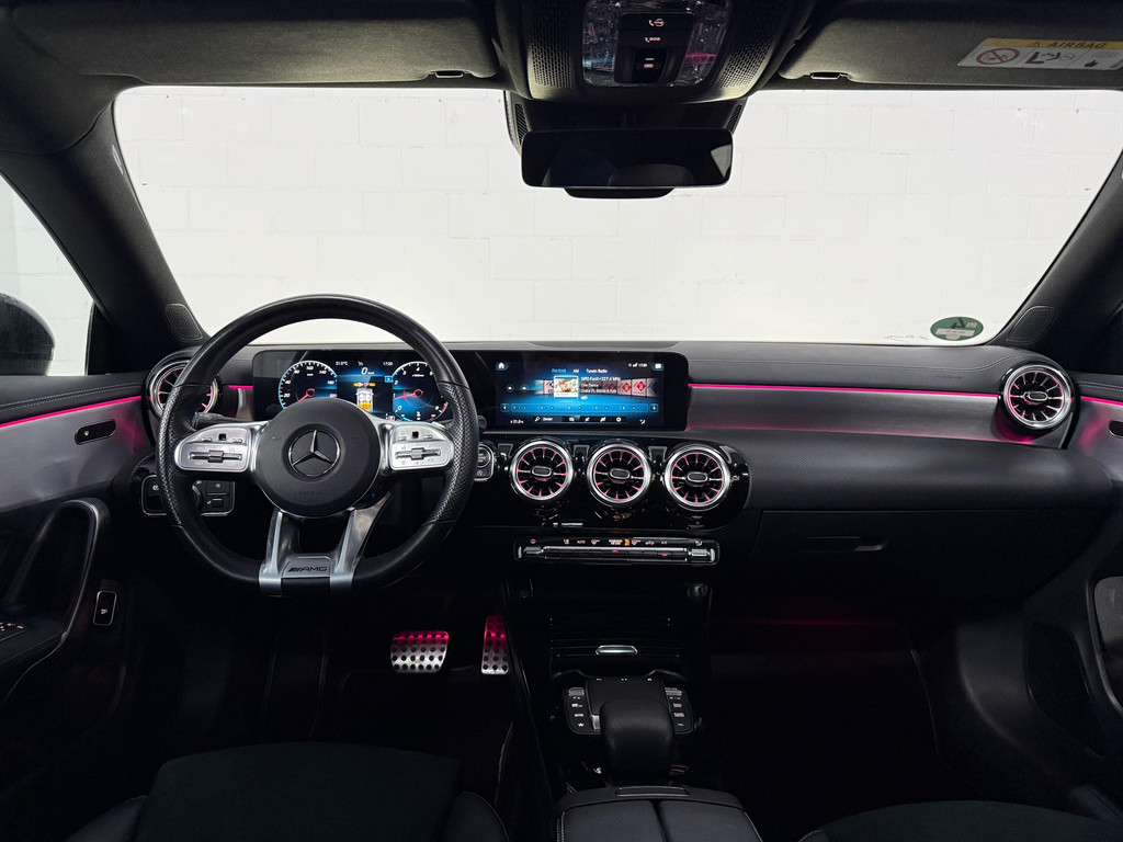 Mercedes-Benz CLA-klasse 200 AMG-Line, Pano, 12