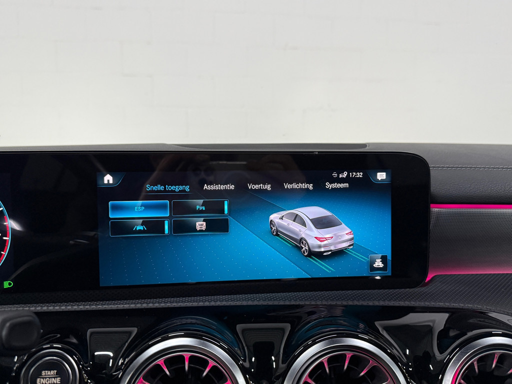 Mercedes-Benz CLA-klasse 200 AMG-Line, Pano, 18