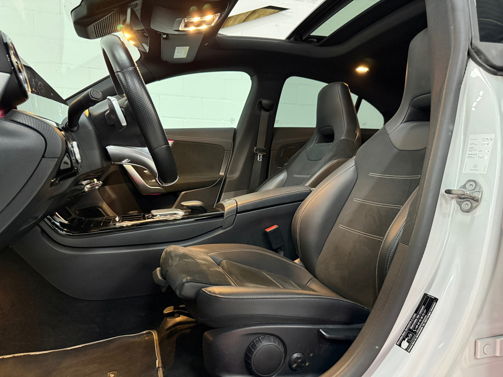 Mercedes-Benz CLA-klasse 200 AMG-Line, Pano, 5