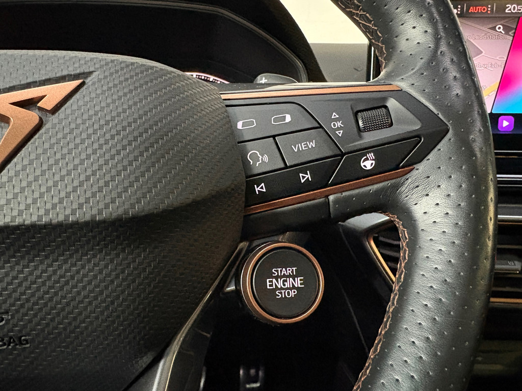 Cupra Leon 2.0 TSI VZ 300 PK Pano*Keyless*Sfeer 11