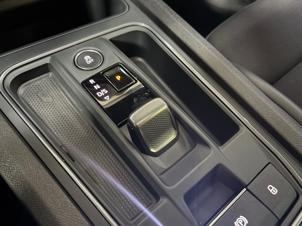 Cupra Leon 2.0 TSI VZ 300 PK Pano*Keyless*Sfeer 21