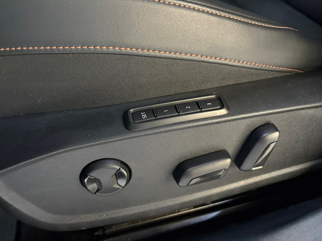 Cupra Leon 2.0 TSI VZ 300 PK Pano*Keyless*Sfeer 5