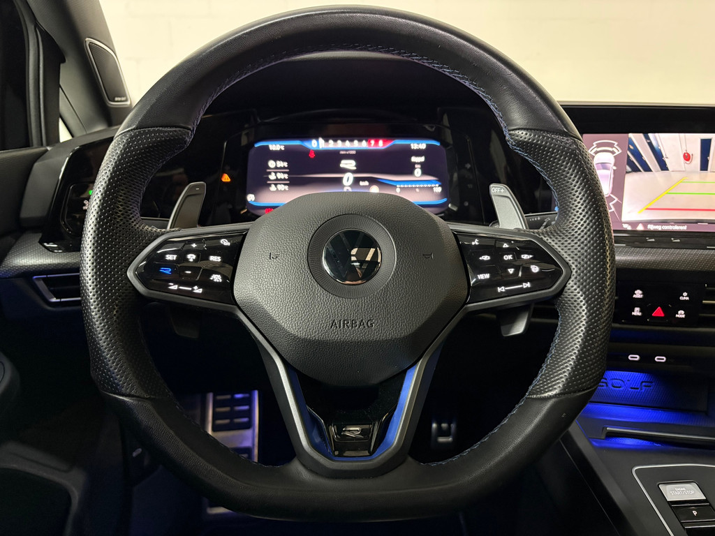 Volkswagen Golf 2.0 TSI R 4Motion, Pano, Akra, Downpipe, HK, HUD 10