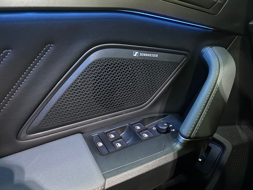 Cupra Formentor 2.0 TSI DSG 4drive vz extreme Pano*Full-option 24