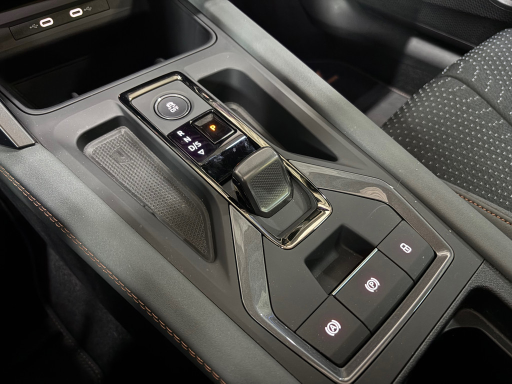 Cupra Formentor 2.0 TSI DSG 4drive vz extreme Pano*Full-option 25