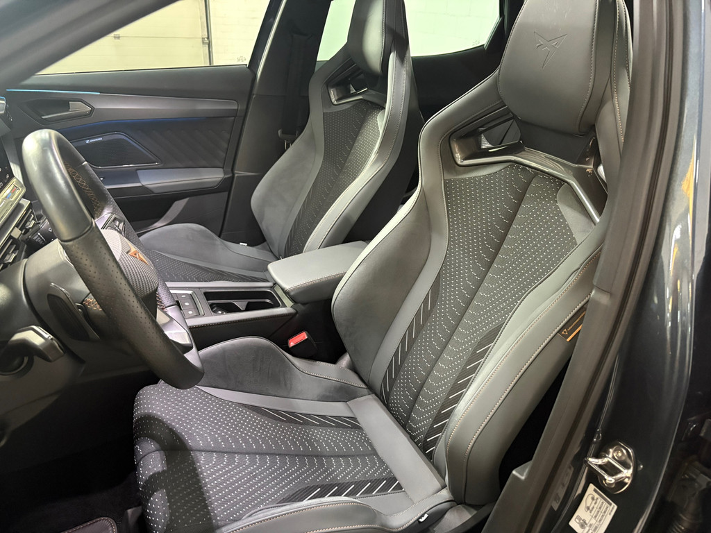 Cupra Formentor 2.0 TSI DSG 4drive vz extreme Pano*Full-option 28