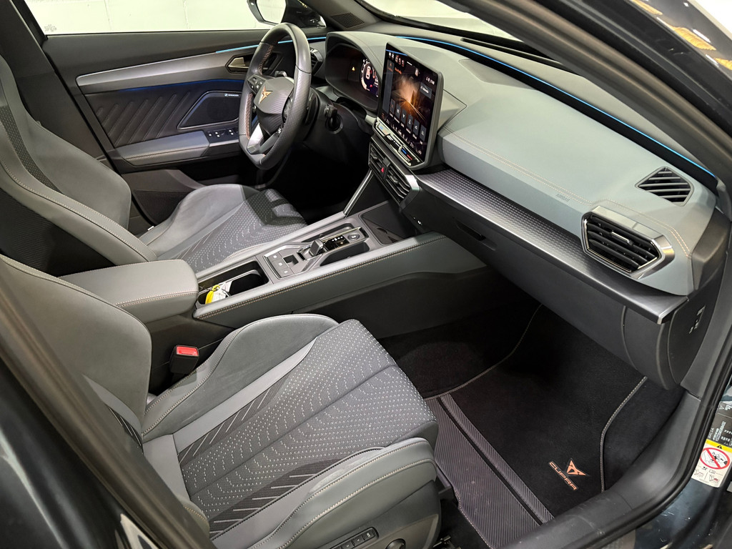 Cupra Formentor 2.0 TSI DSG 4drive vz extreme Pano*Full-option 7