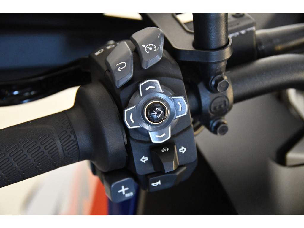 KTM All-Road 1290 Super Adventure R ABS 9