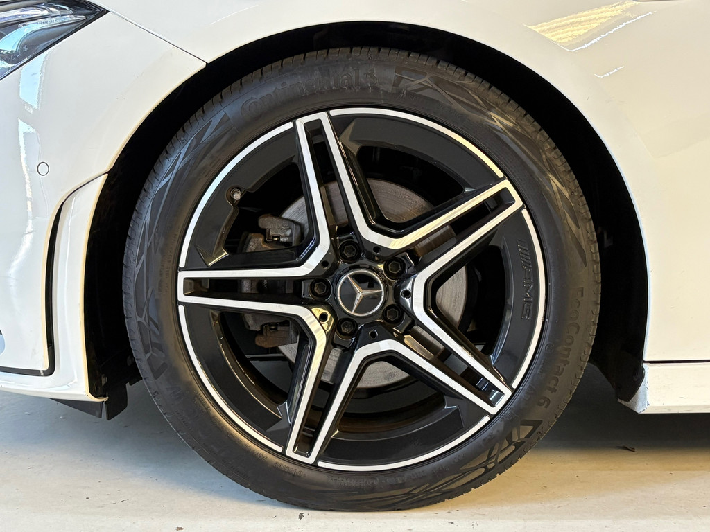 Mercedes-Benz CLA-klasse 200 Edition, Pano, Sfeer, Burmester, Applecarplay 2