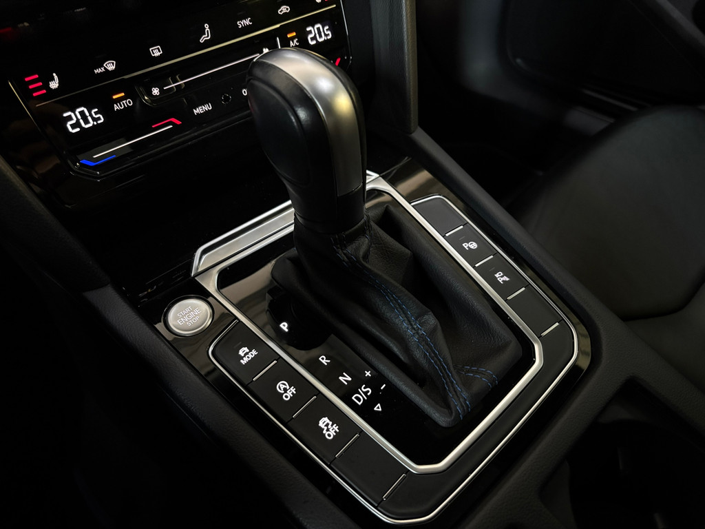 Volkswagen ARTEON R, Full options, Pano, HUD, Sfeer 14