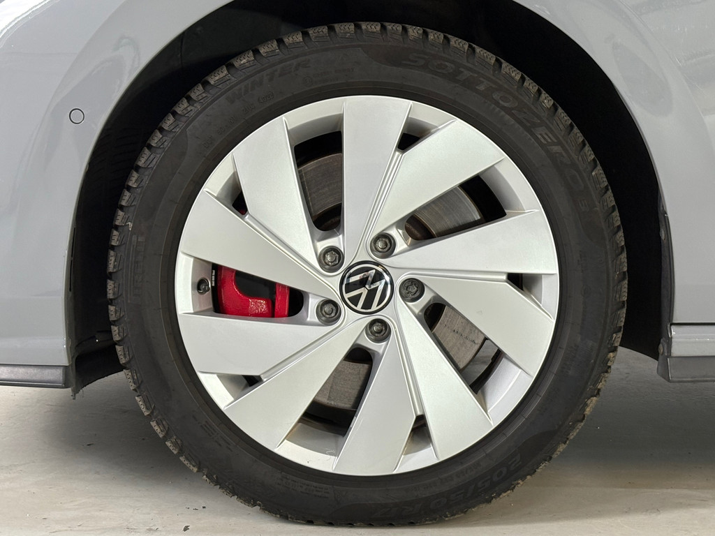 Volkswagen Golf 1.4 eHybrid GTE HUD*Cam*Side-assist 2