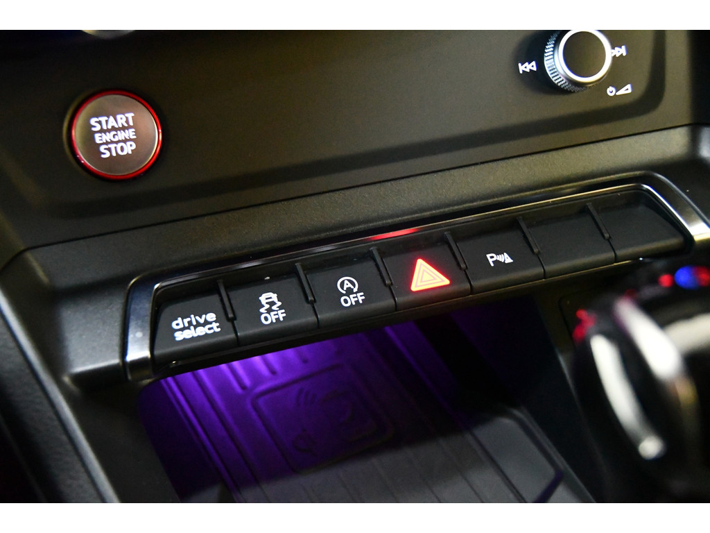 Audi Q3 Sportback TFSI RSQ3 Quattro Pano*B&O*Camera 22