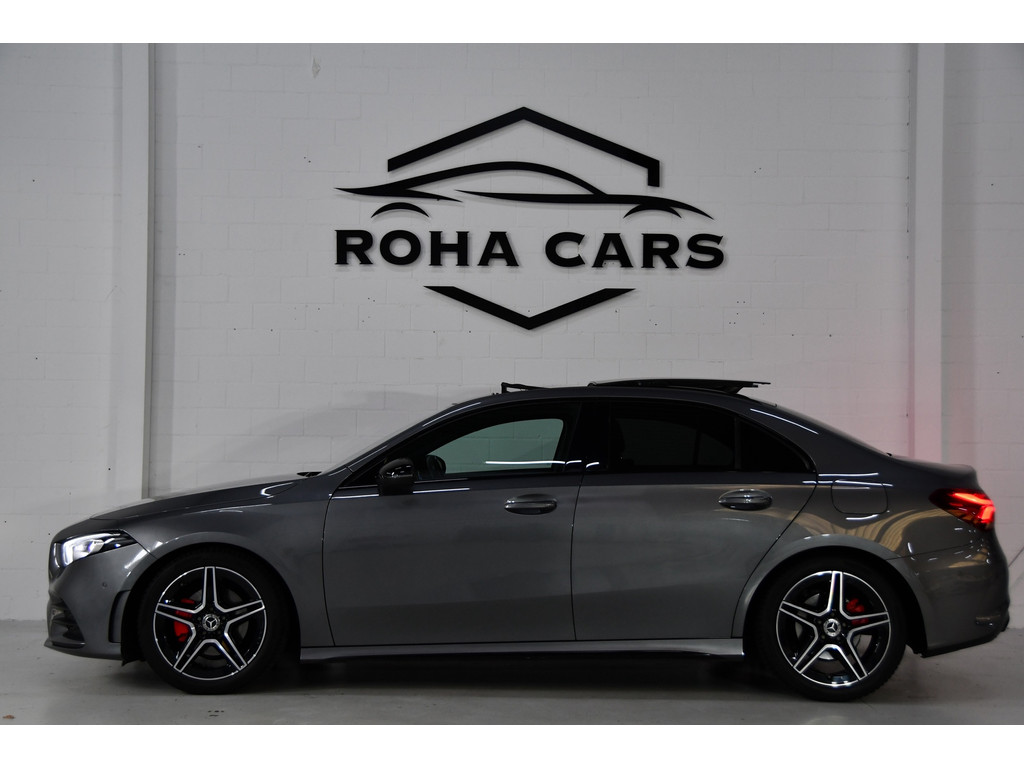 Mercedes-Benz A-klasse A200 AMG Pano*Camera*Keyless 14