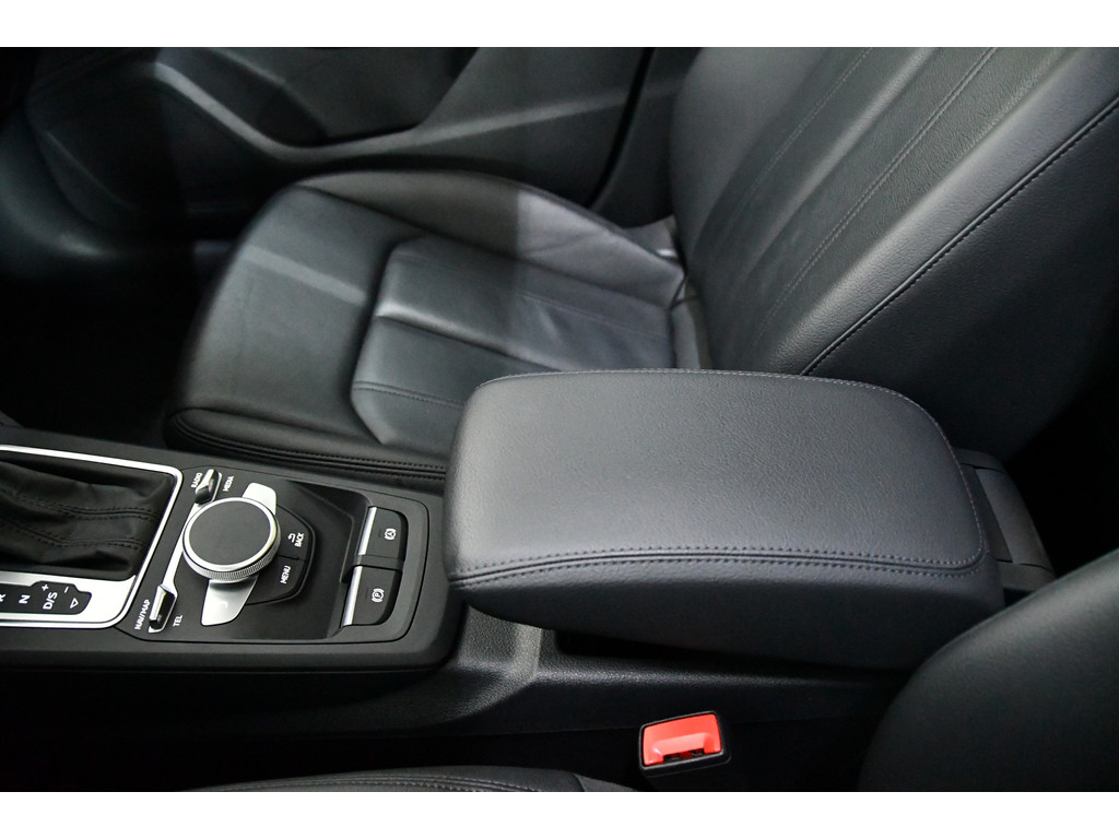 Audi Q2 35 TFSI S-Line, Pano, Camera, Navi 11