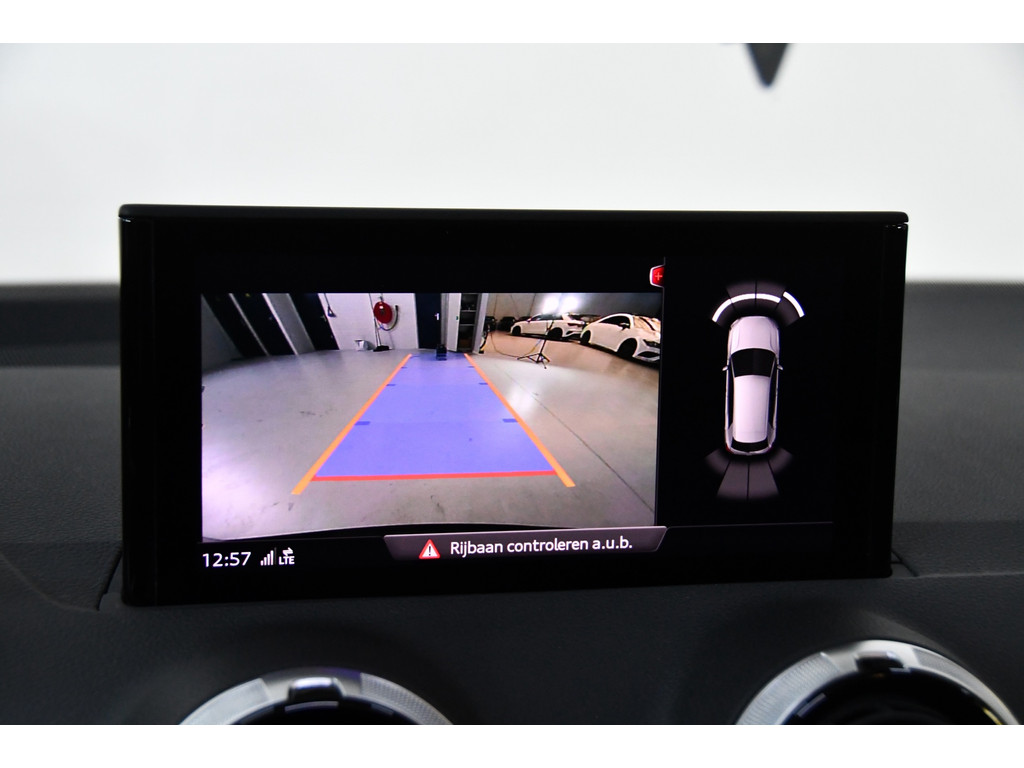 Audi Q2 35 TFSI S-Line, Pano, Camera, Navi 15